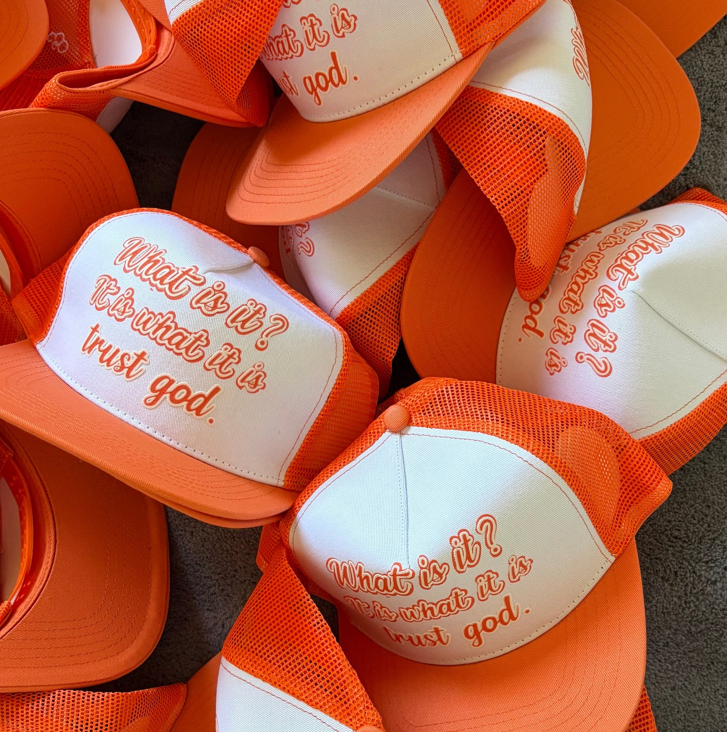 cap orange